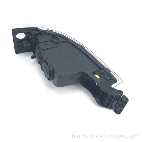 Truck Parts FM460 FH16 FMX500 Volvo Truck Fog Light